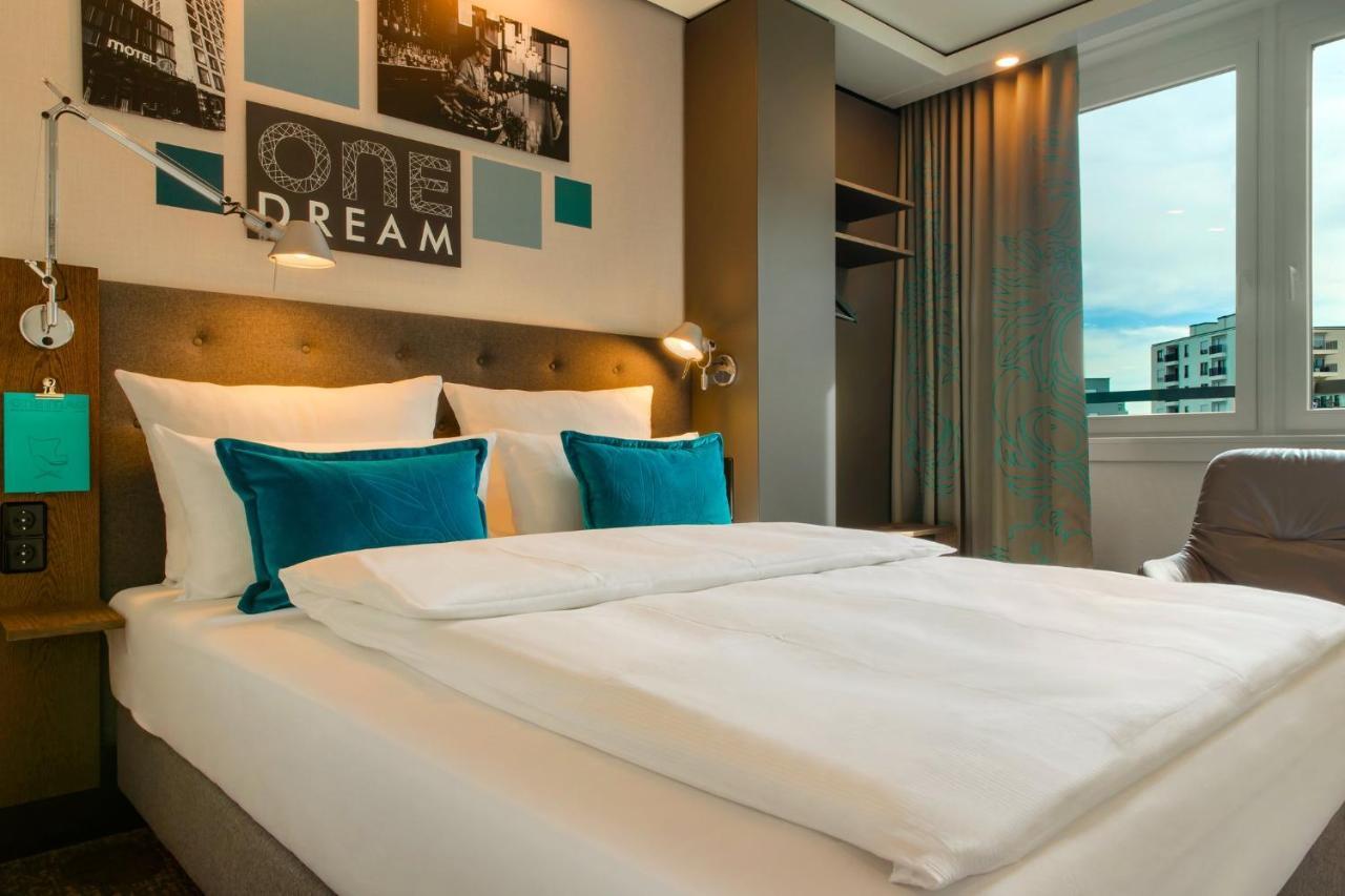 Motel One Muenchen-Campus Exterior photo