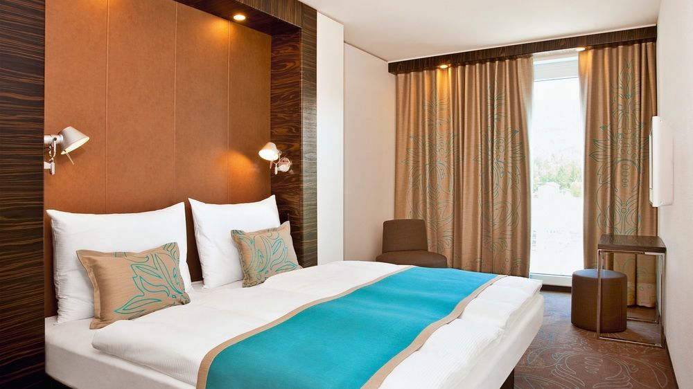 Motel One Muenchen-Campus Exterior photo